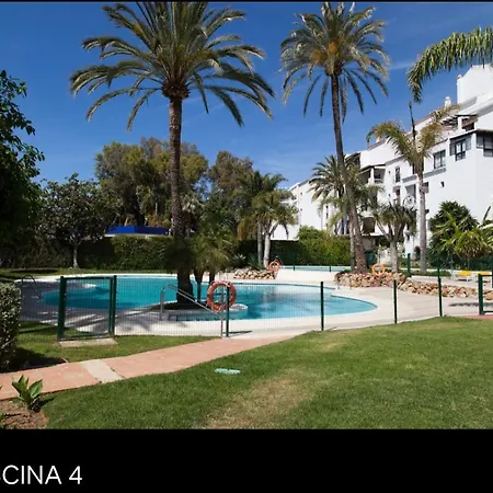 Puerto Banus !!! Piscine Et A Proximite Apartment *